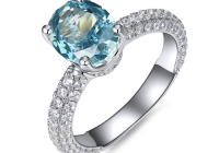 925银高碳钻蓝色戒指